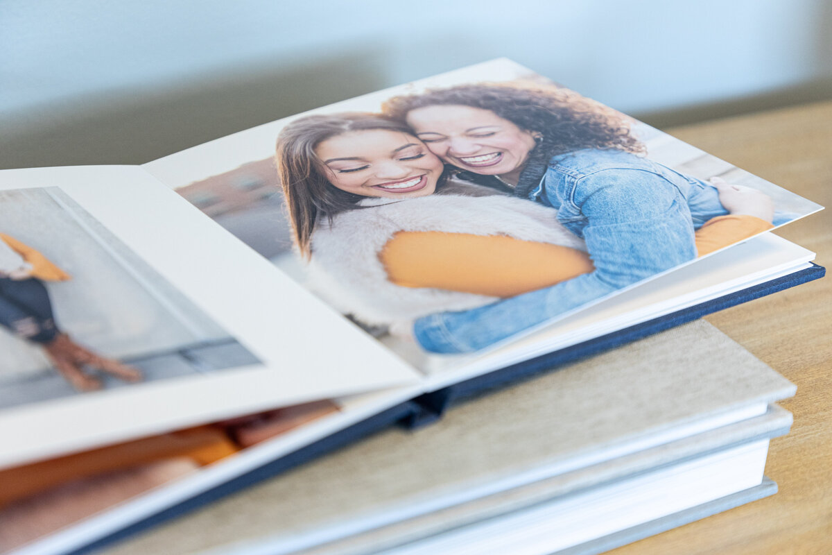Kiss Press Printed Book 3