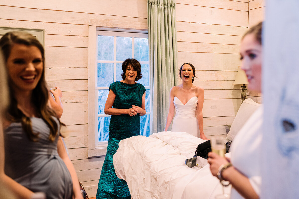 Gravatt_SneakPeaks-48
