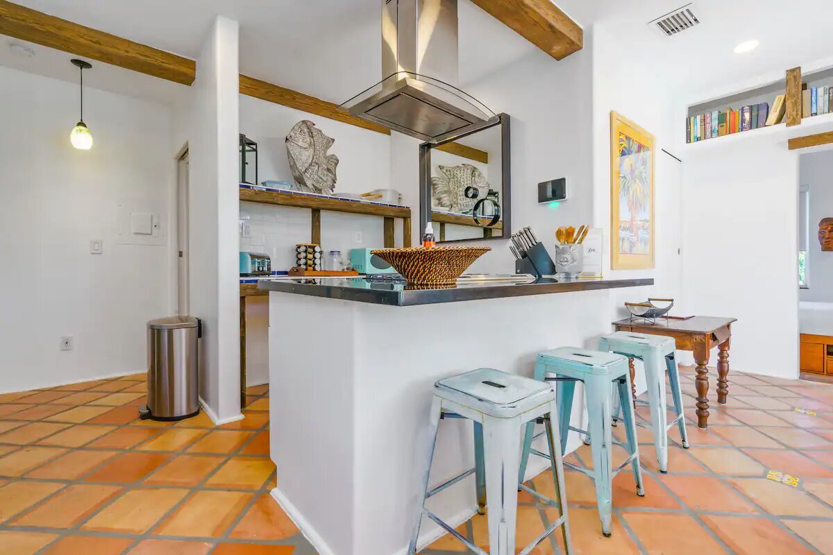 Dining room 1