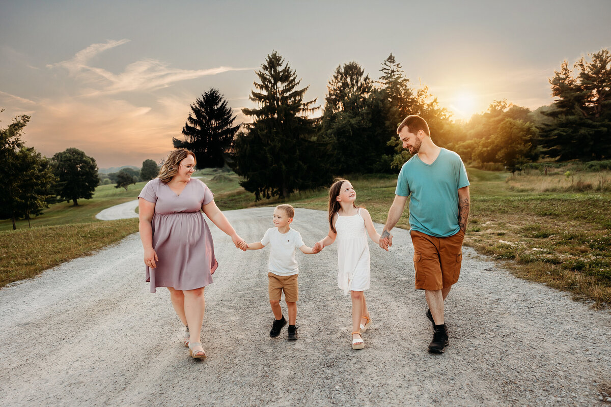 ohio family photographer, akron ohio family photographer, ohio photographer