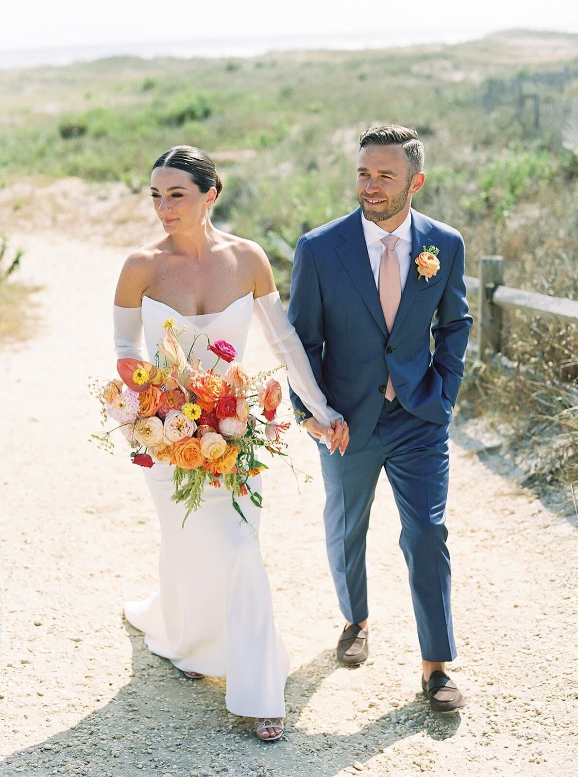 Colorful-tented-Jersey-Shore-beach-wedding9