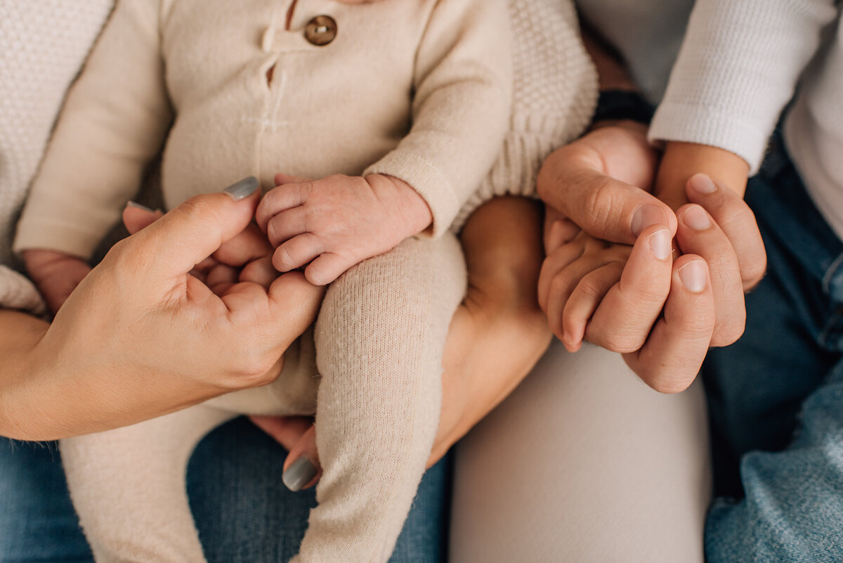 Sharon Leger Photography | Canton CT Newborn and Family Photographer-5