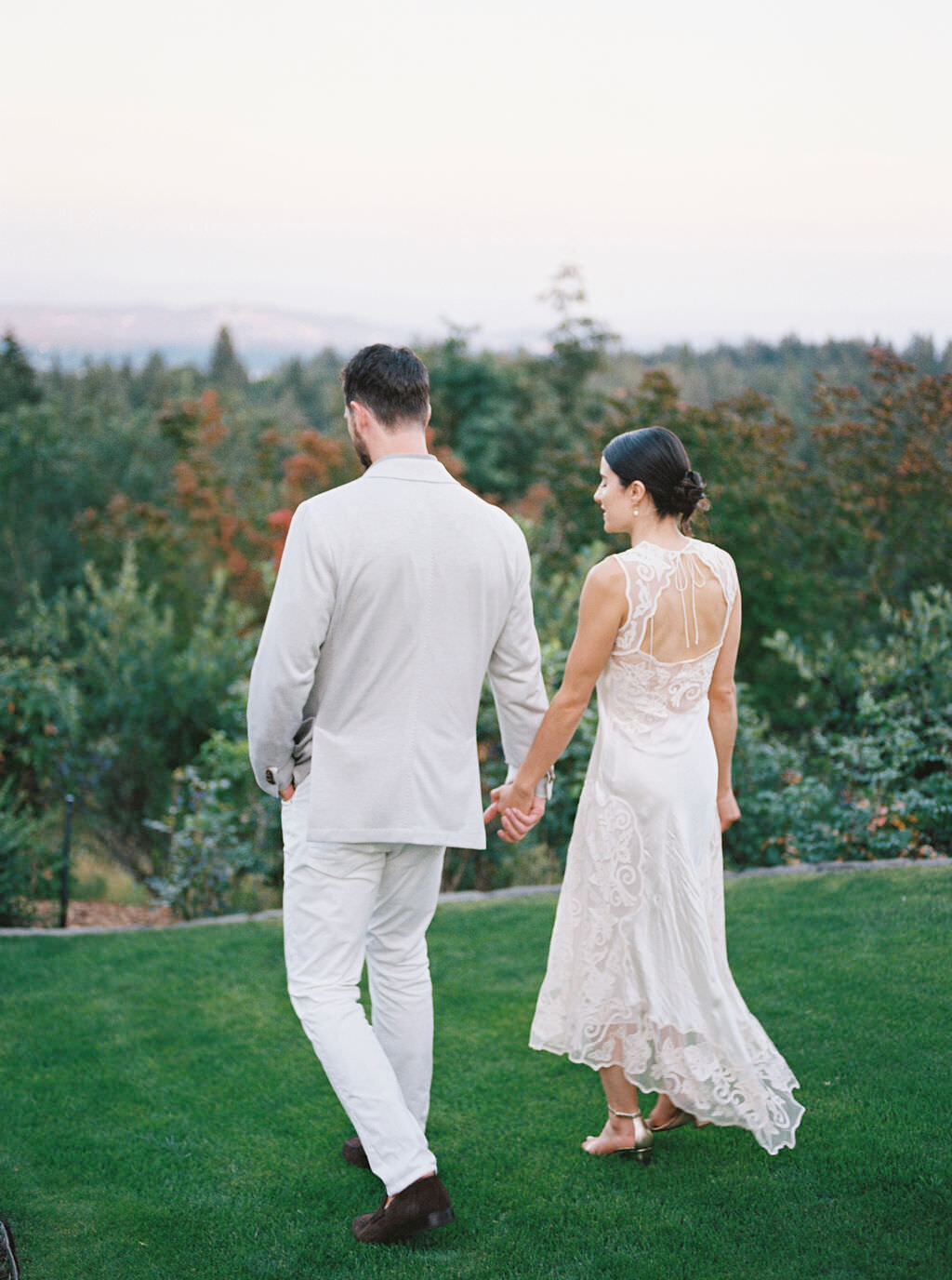 Portland-Oregon-wedding-welcome-party-32042_10