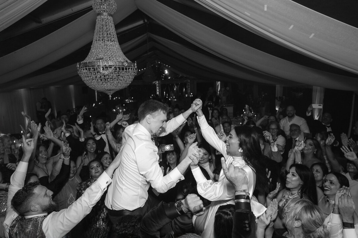Hamswell House Wedding Photography Shoulder Dancefloor