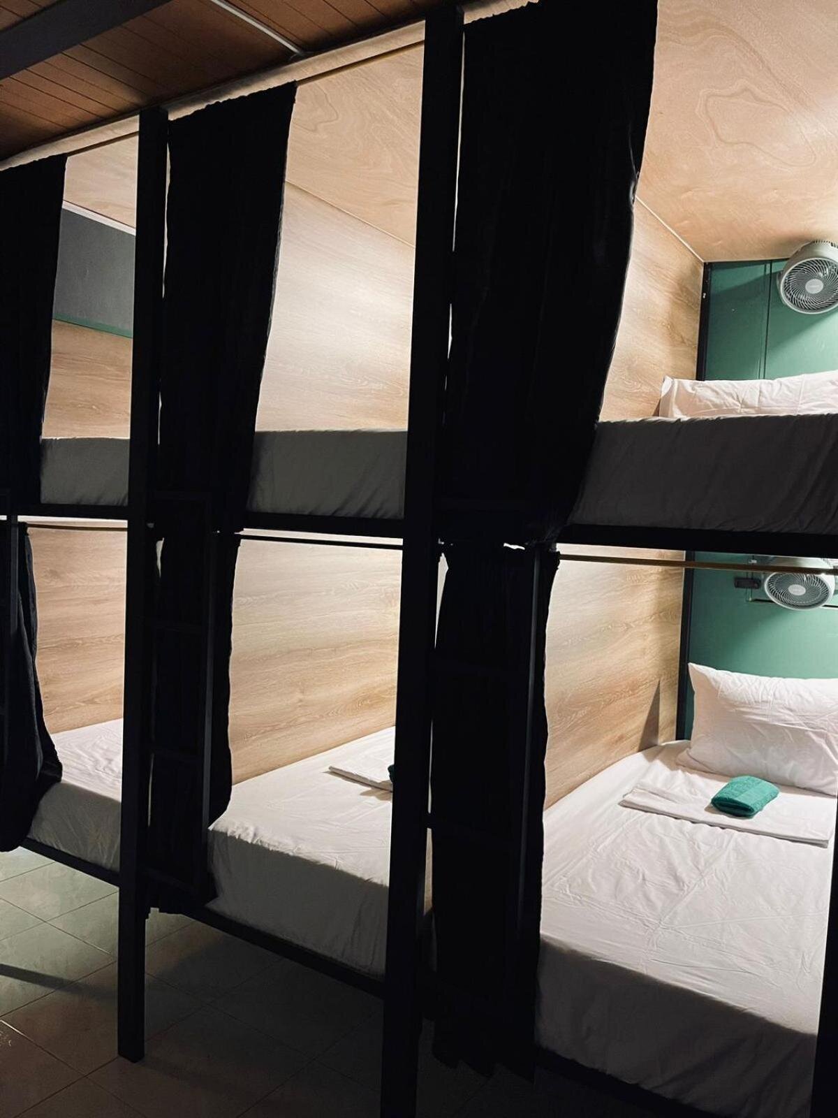 image-medellin-oasis-hostel-14
