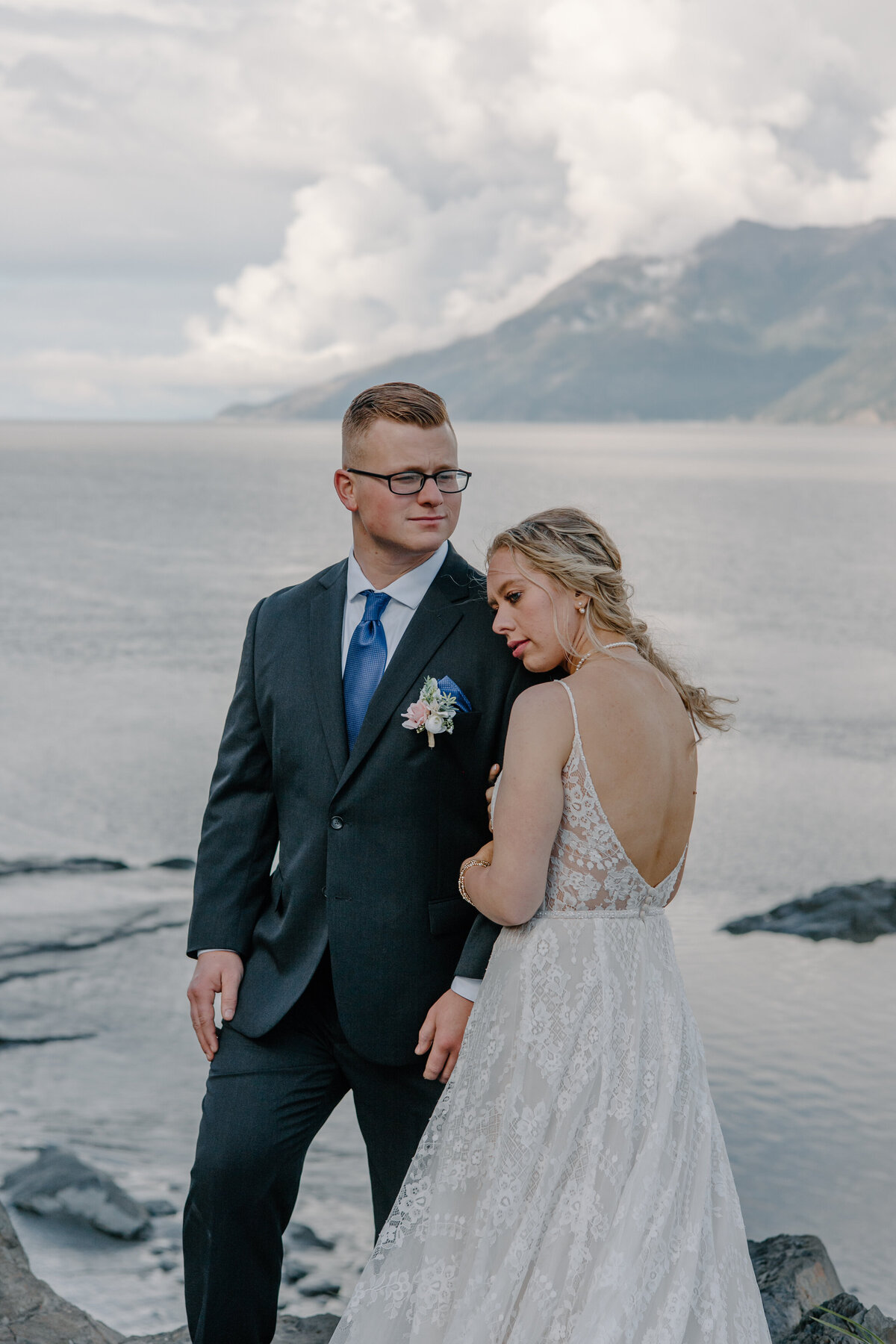 Brisa Breeze Photo Alaska Photographer Wedding Couples Engagement-3