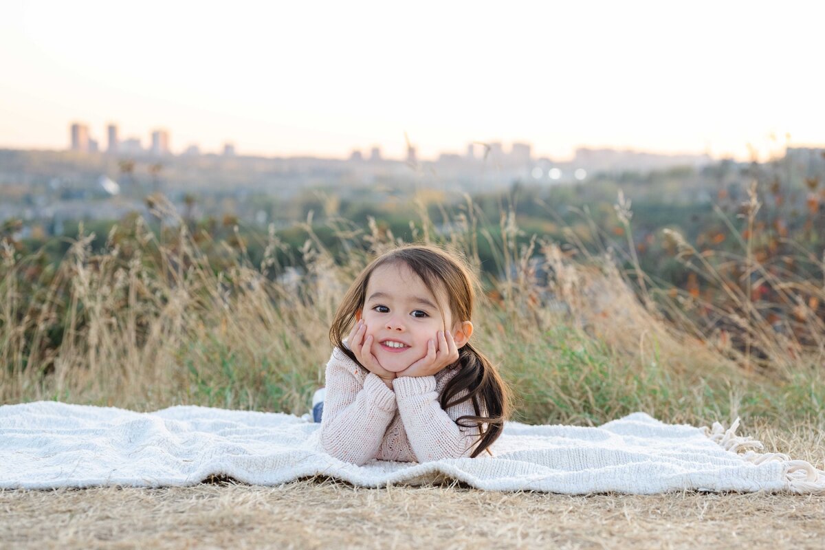 Edmonton Fall Family Photographer _ Lily Laidlaw Photogragraphy