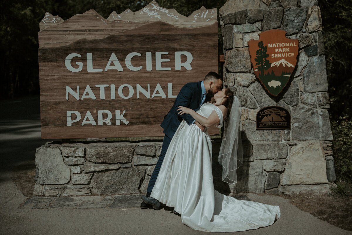 glaciernationalpark, glaciernationalparkelopement, glacierelopement, glaciernationalpark photographer, elopementphotographer-4