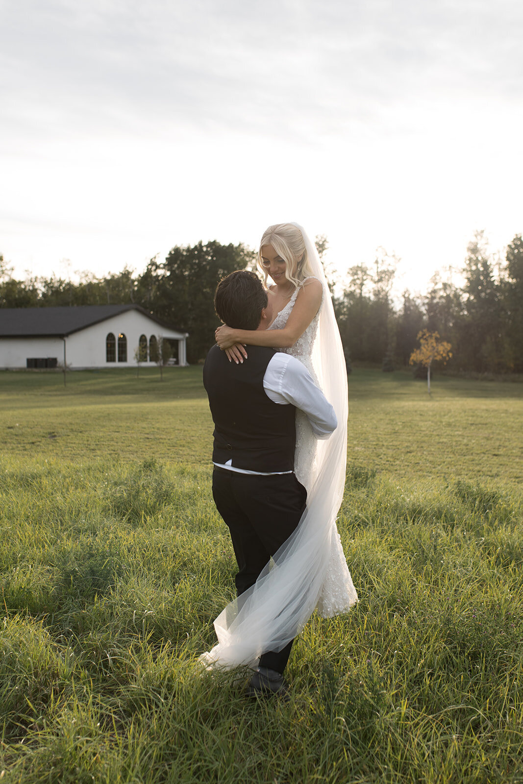 Nikki Collette Photography-Teagan and Dylan Wedding-US-253