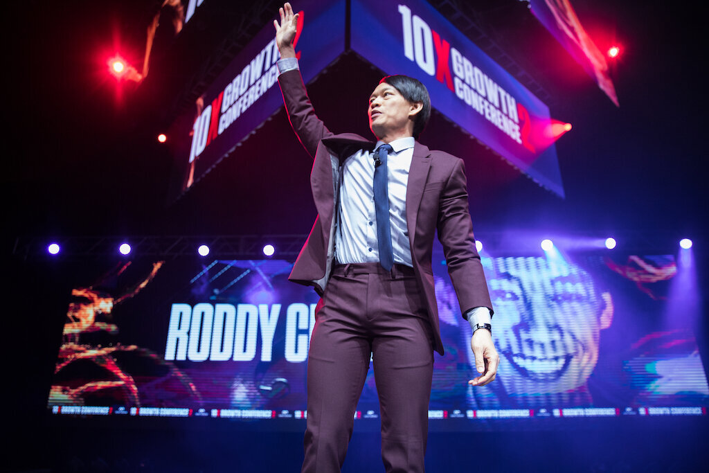 Roddy Chong Motivational Speaker & Violin Virtuoso