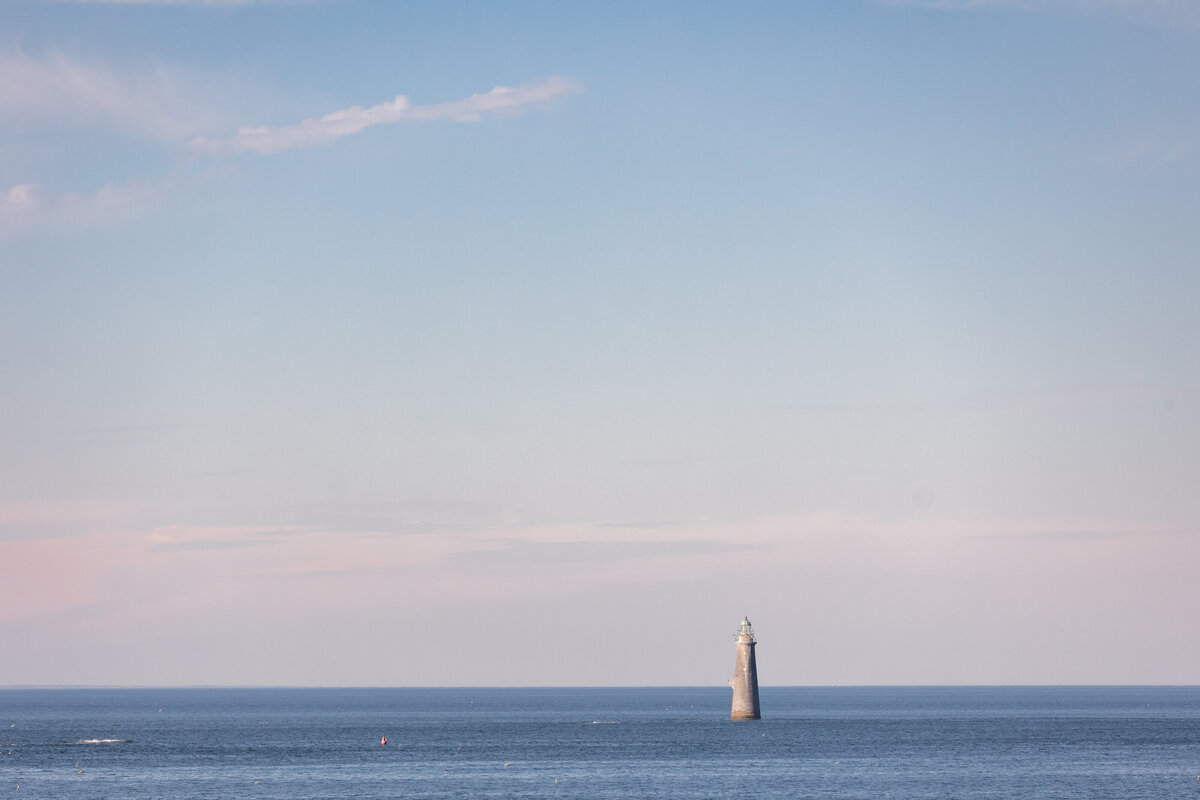 minot-light-scituate-glades-wedding-lisa-gilbert-photography
