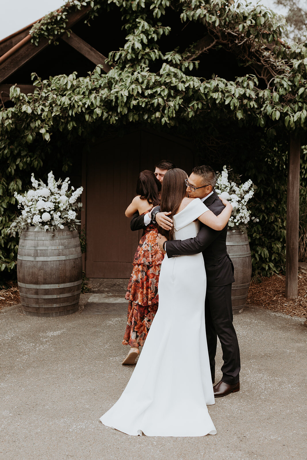 Sneak peeks (31 of 108)