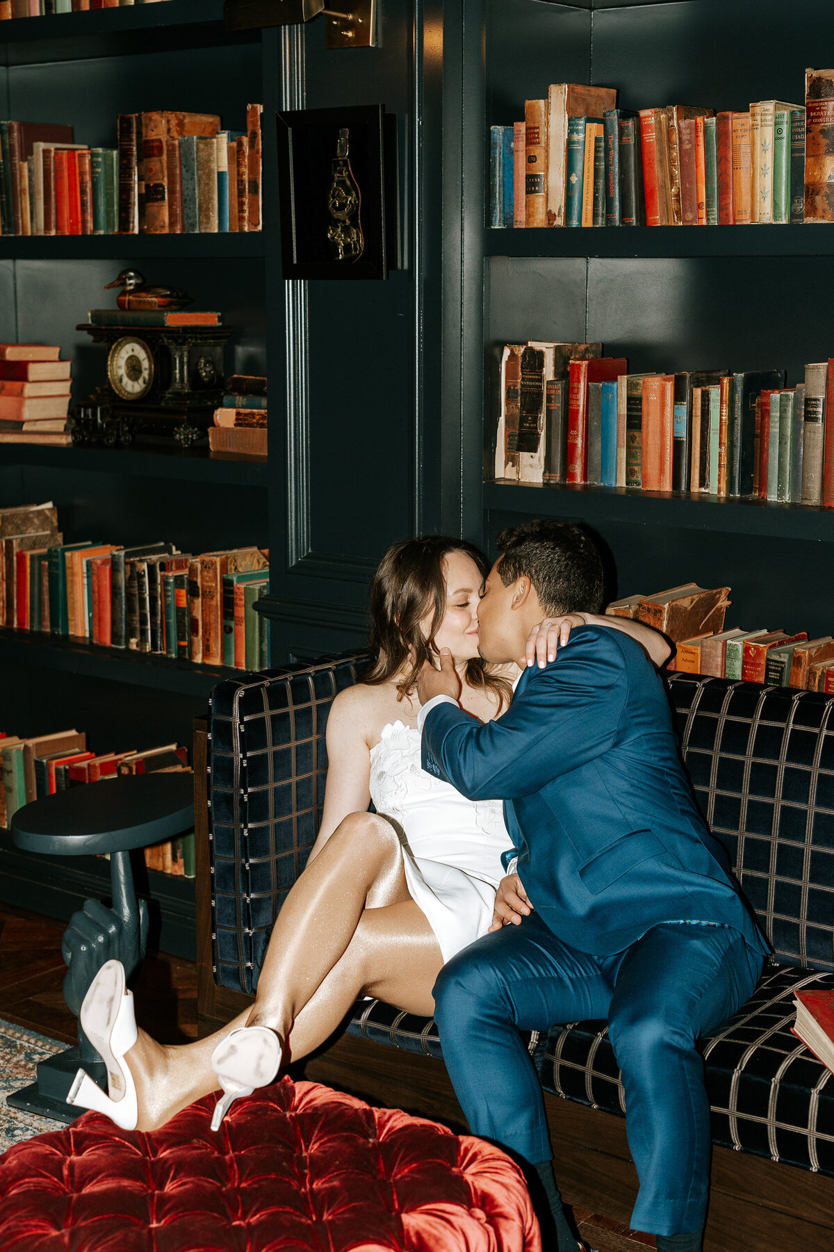 hotel swexan creative editorial engagement photos downtown dallas-24-kaitlin-jeancarlo