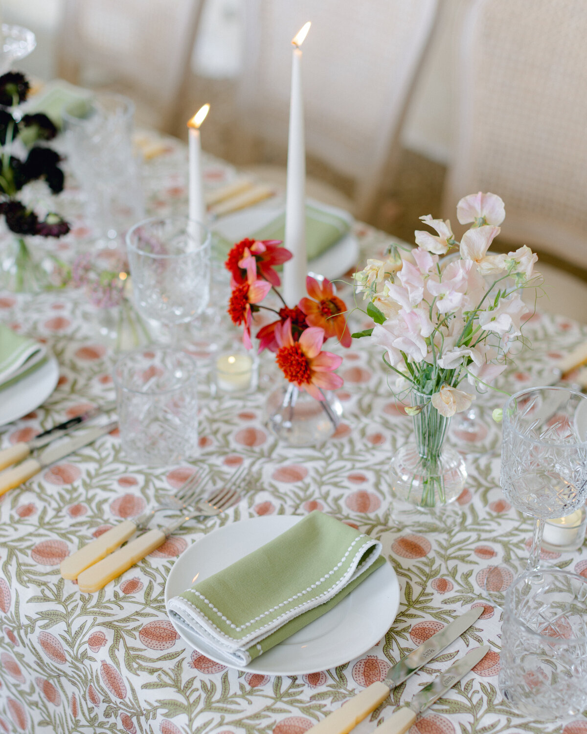Chateau-de-Grand-Luce-wedding-florist-Floraison58