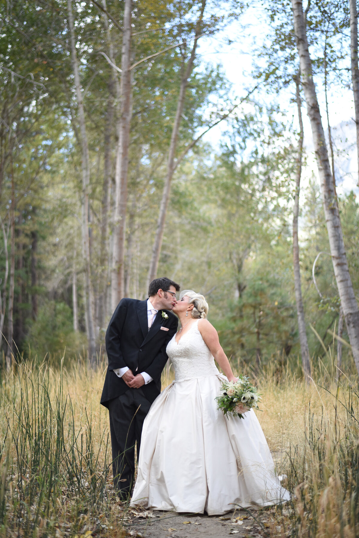 Swinging Bridge | Yosemite Elopement Photographer | Yosemite Love Stories