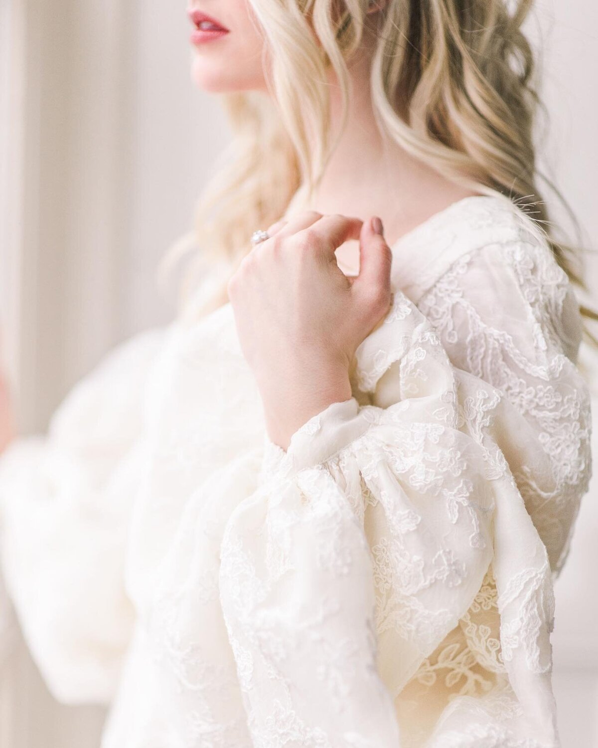 Showit-Template-Personal-Brand-Photographer-Elizabeth-McCravy-Weddings-30