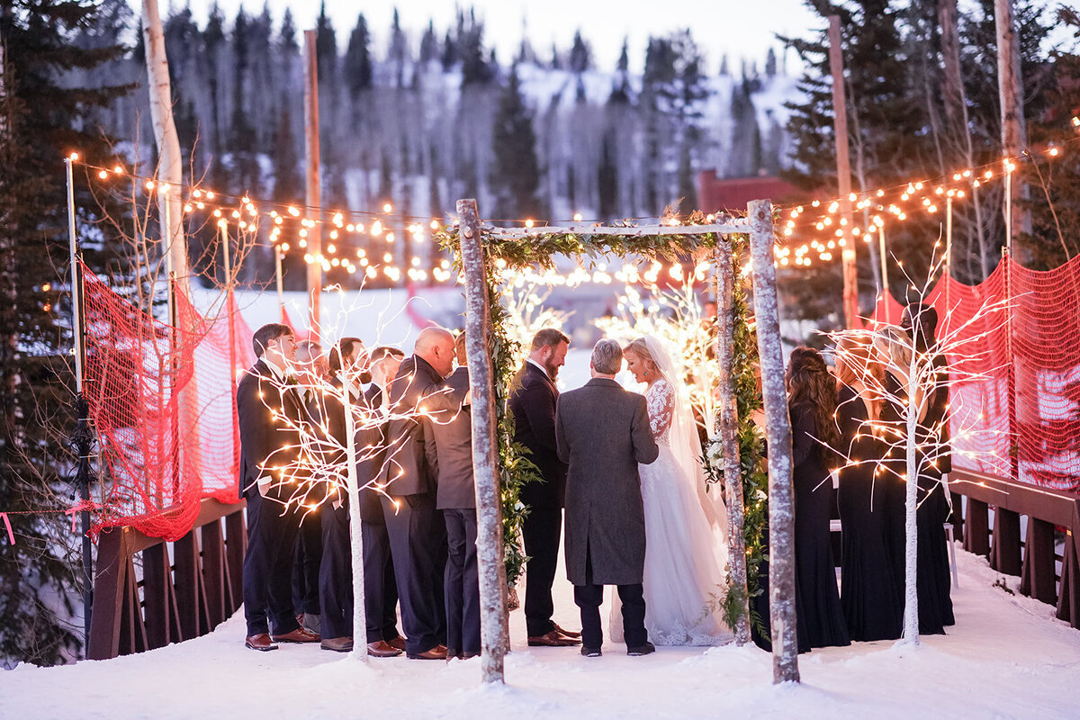 red-pine-lodge-utah-winter-wedding-2003-1849