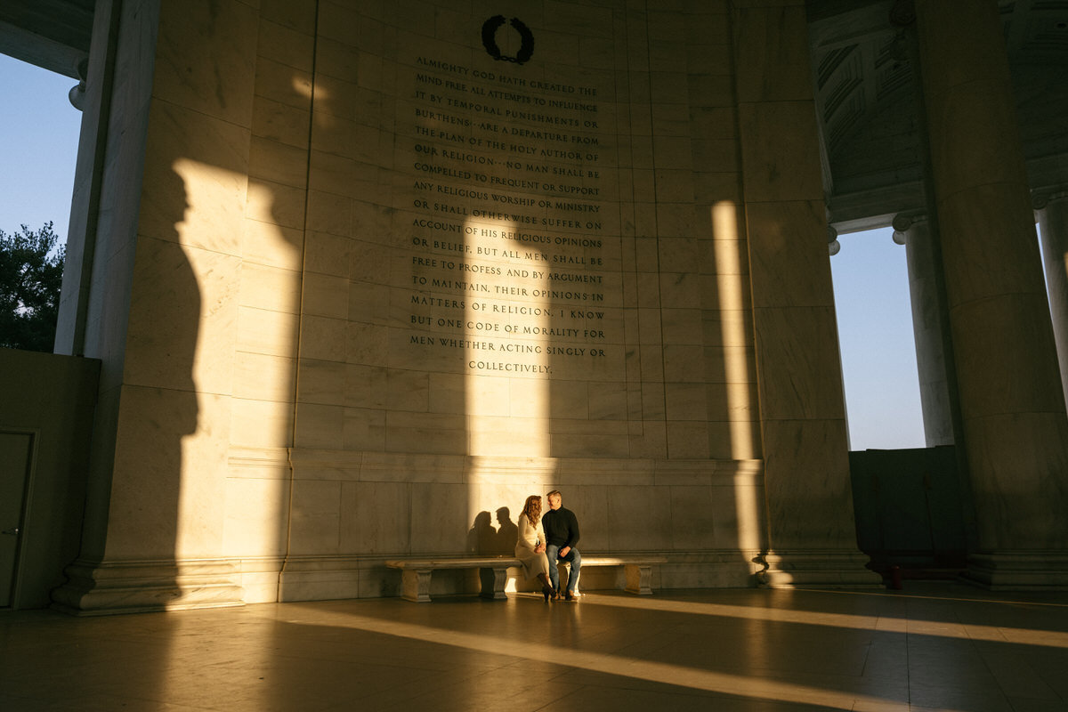 A sunrise engagement session at the Jefferson Memorial