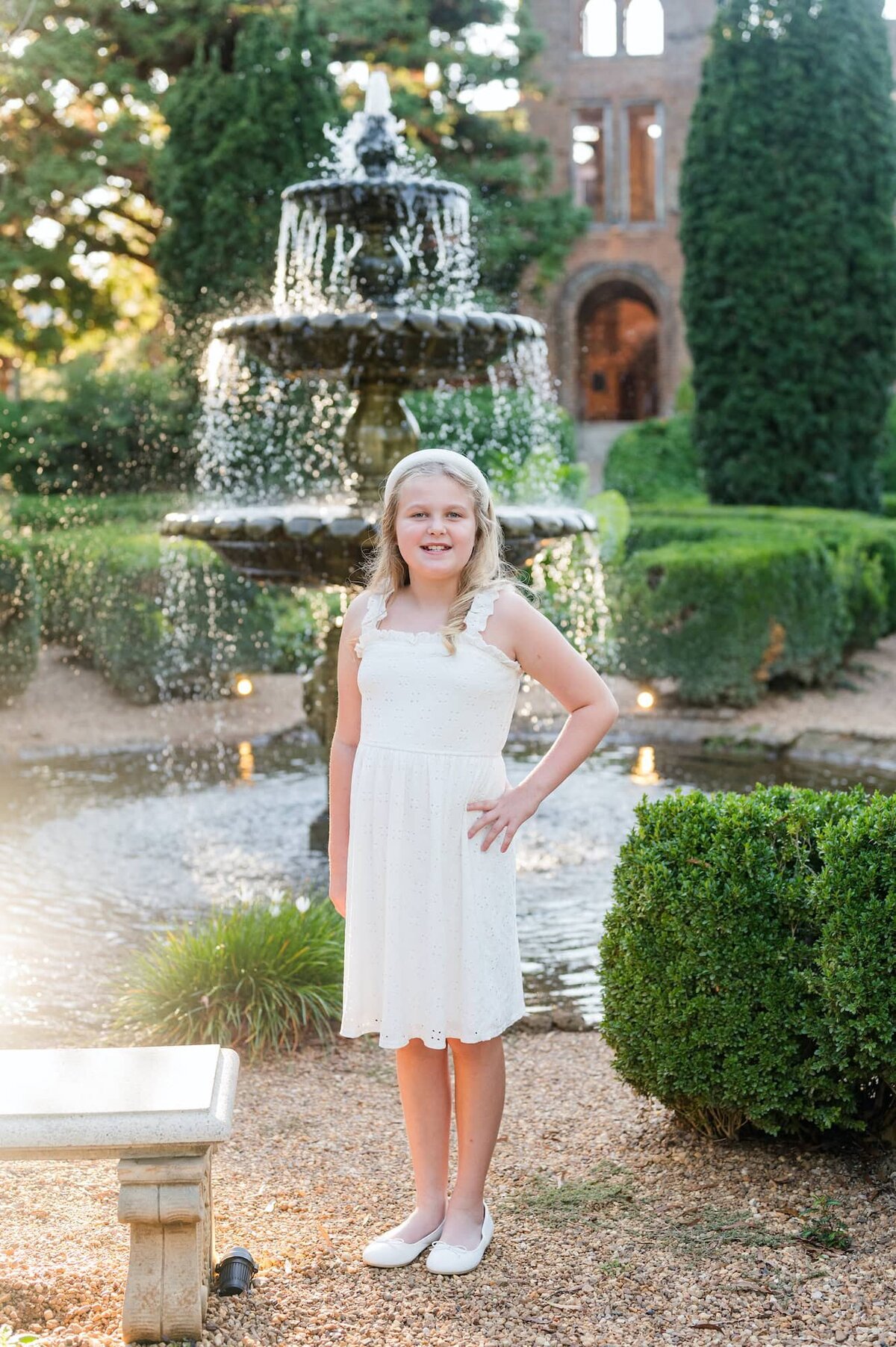 Elli-Row-Photography-Barnsley-Gardens_6134_1