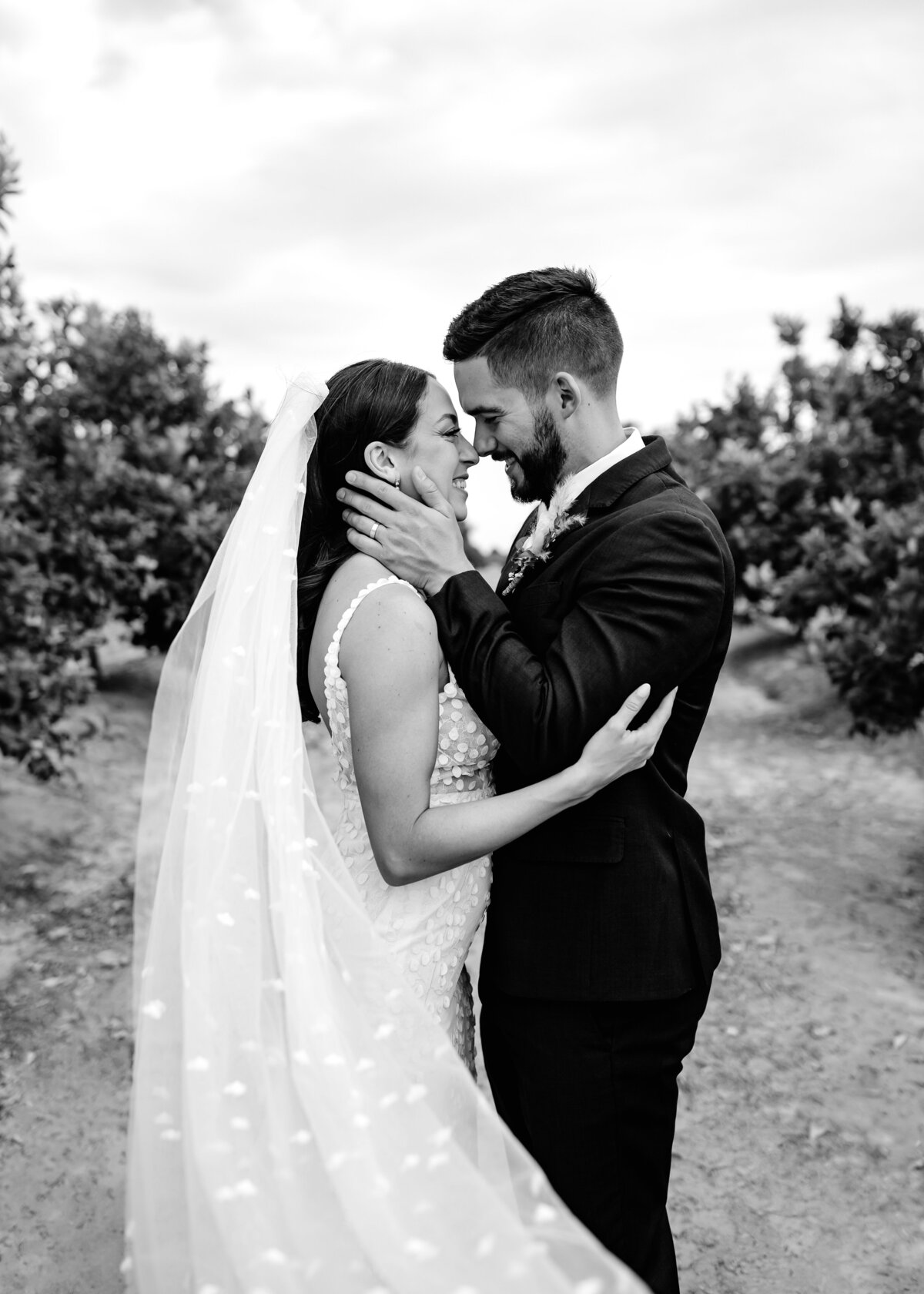 05282023_Emily+ZachWedding_GraceBarnCA_AnjaJensenPhotography-1341