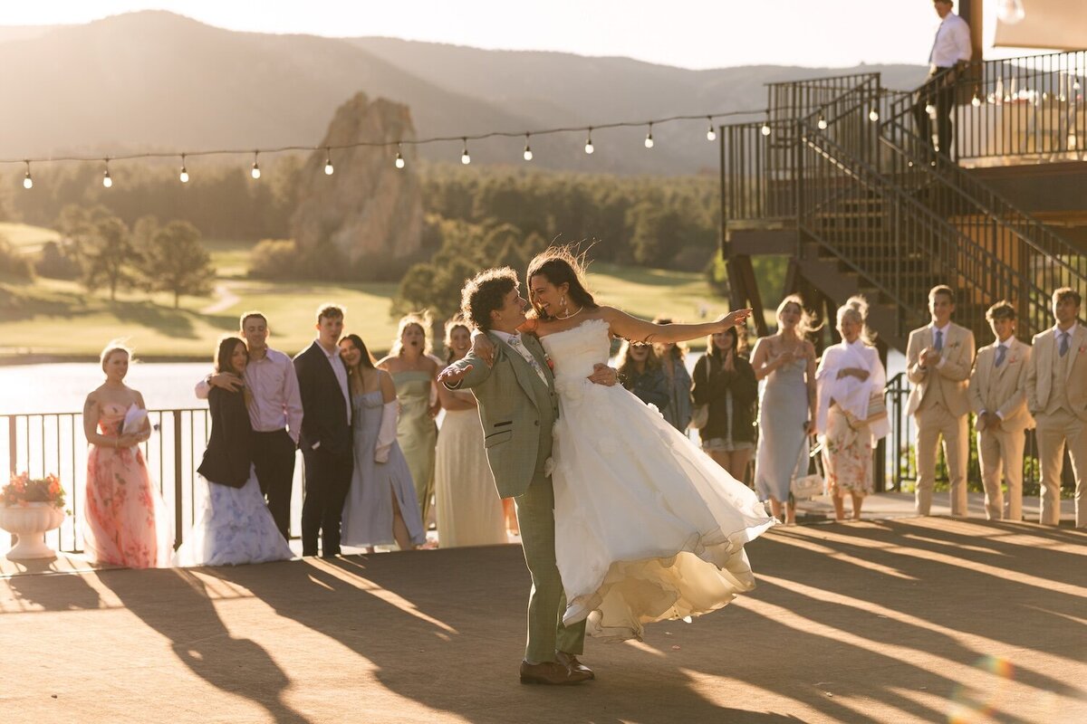 golden-hour-first-dance
