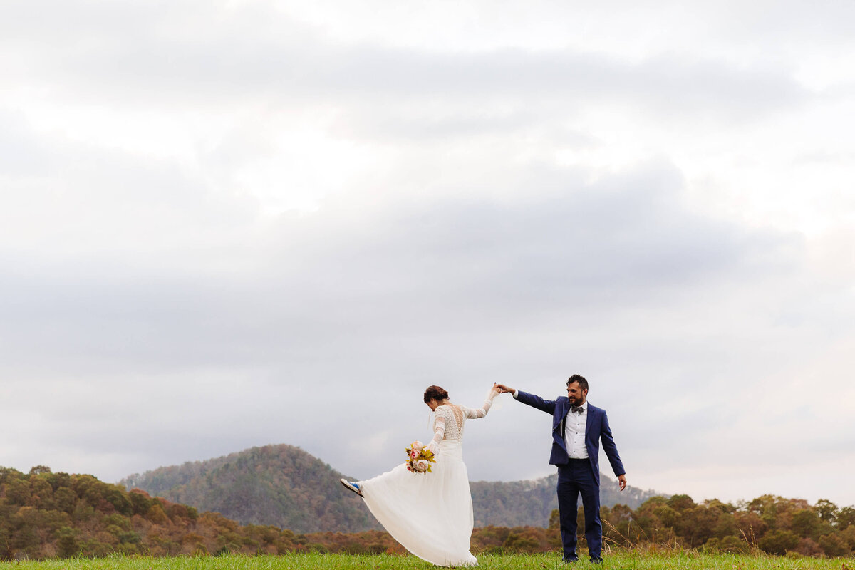 Paint-Rick-Farm-NC-Elopement-19