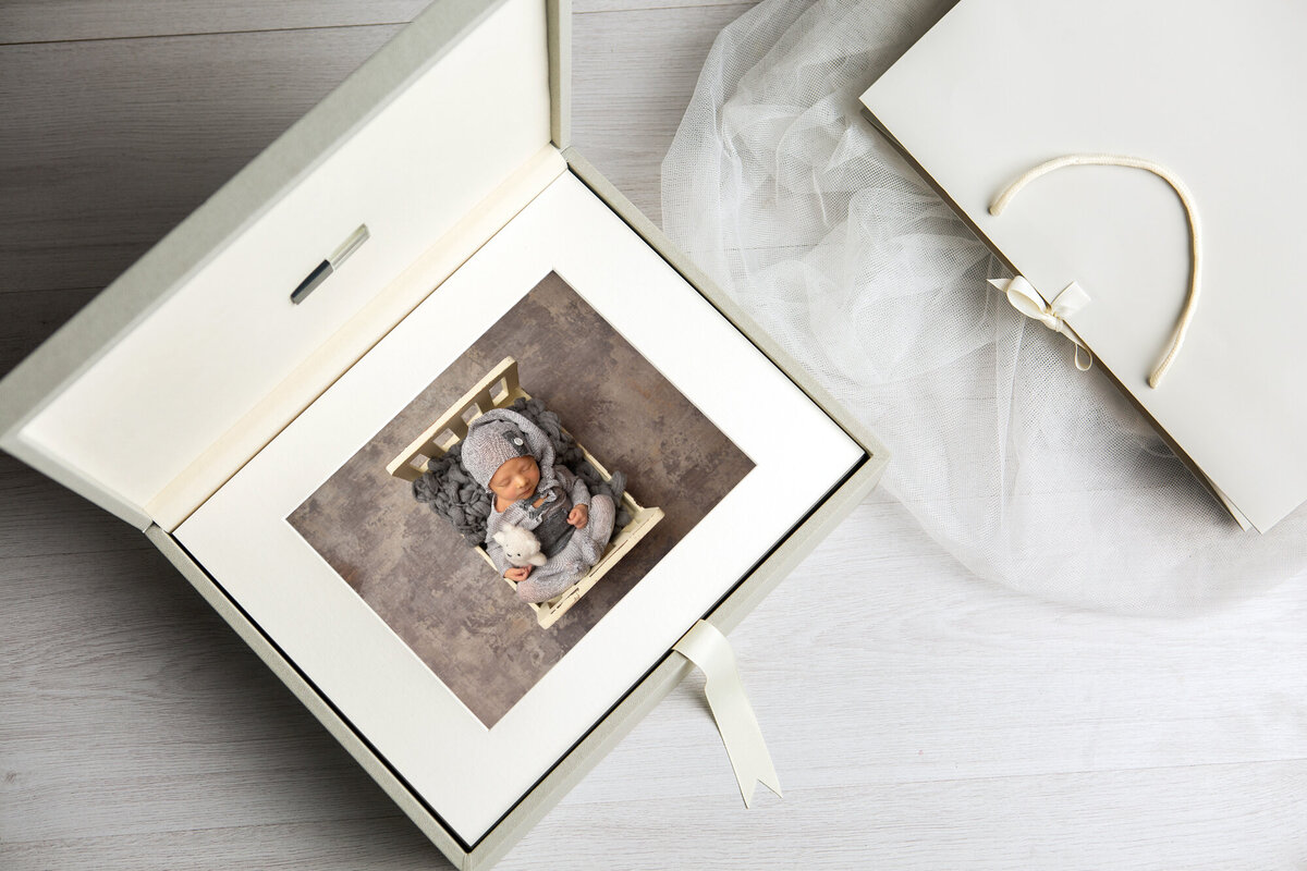 Gilbert Arizona Newborn photos 
