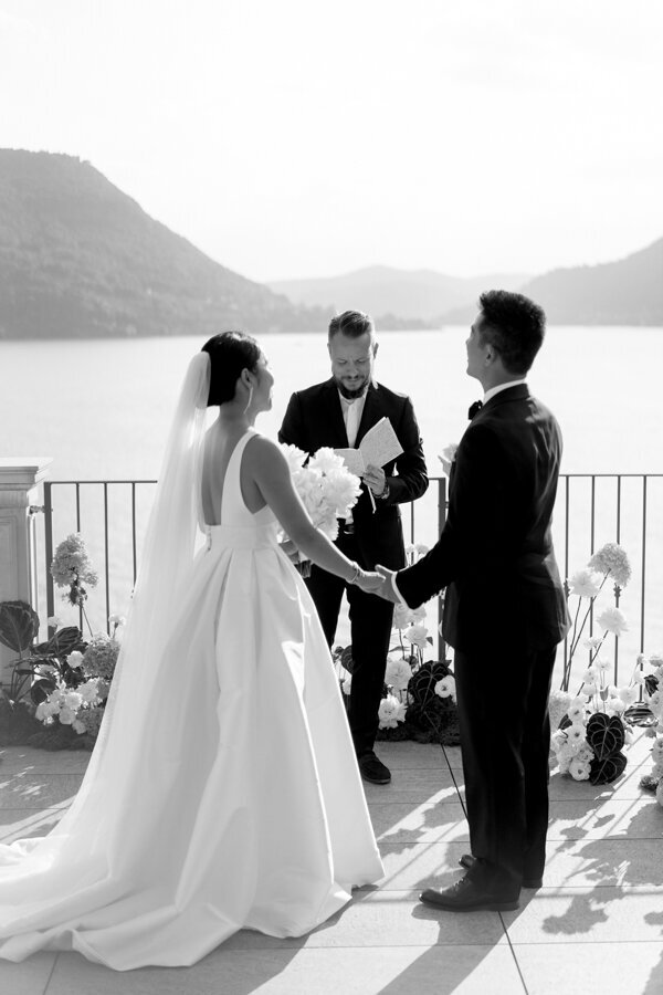 lake-como-elopement-photography-31