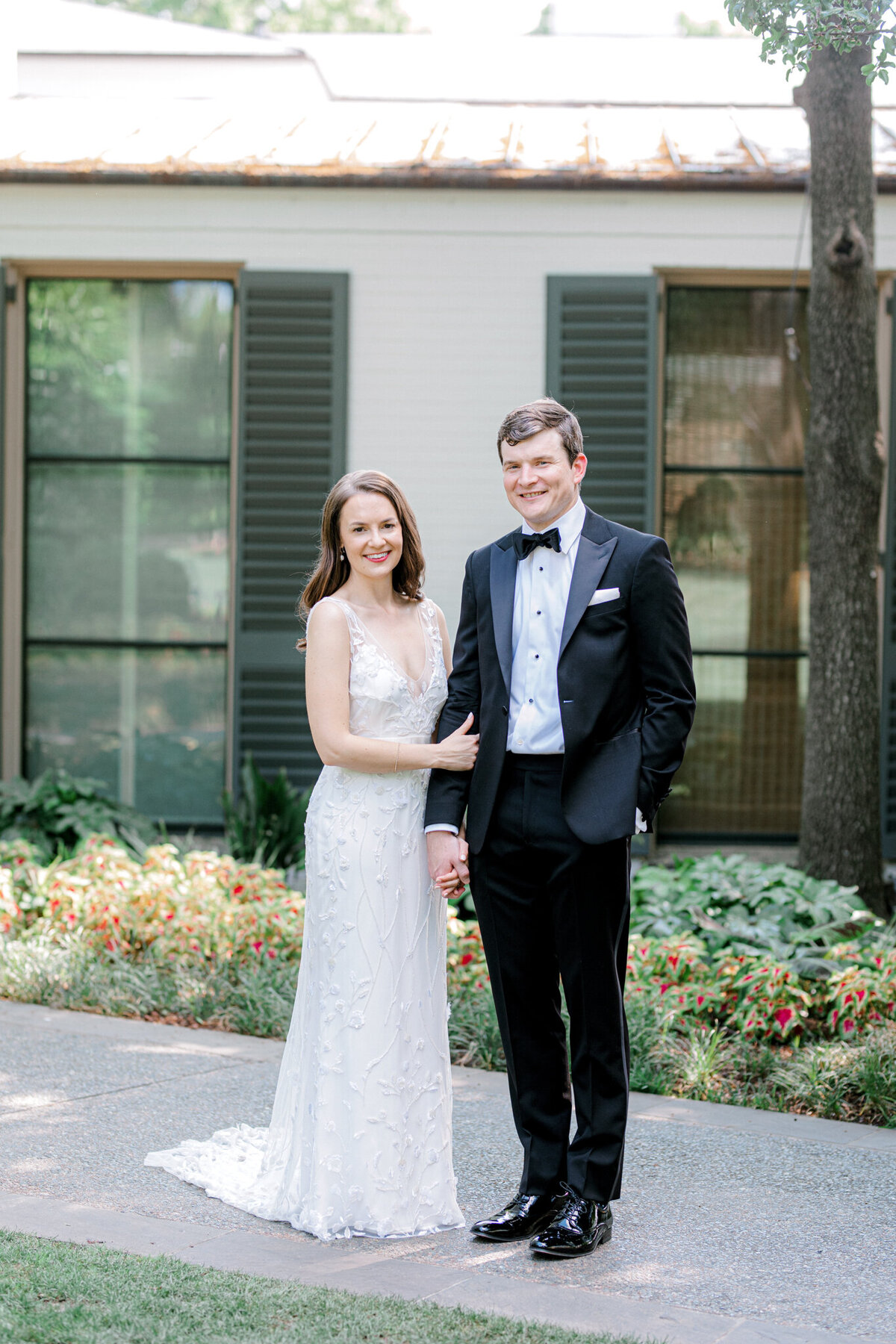Gena & Matt's Wedding at the Dallas Arboretum | Dallas Wedding Photographer | Sami Kathryn Photography-88