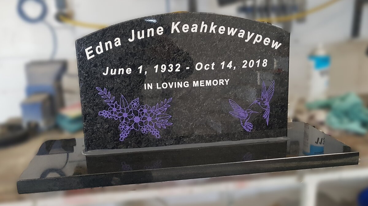 unique design monument for grandma flowers