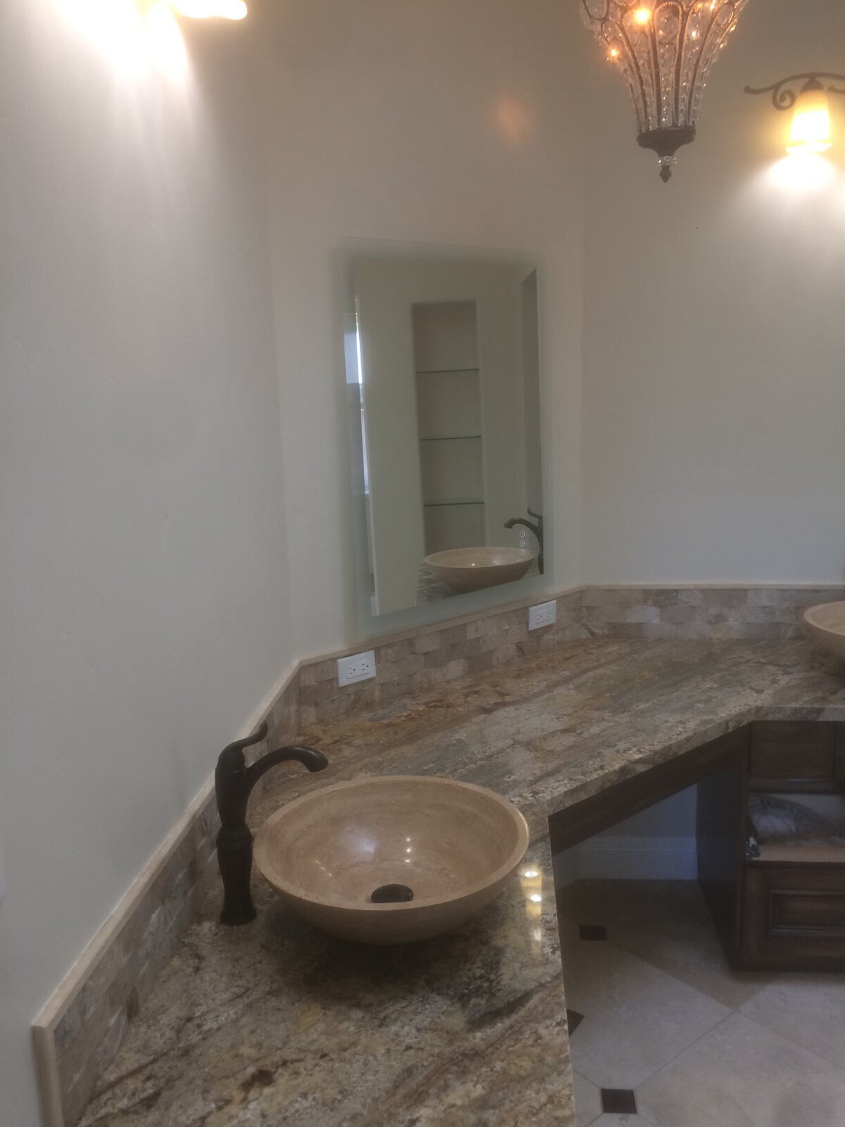 Bathroom44
