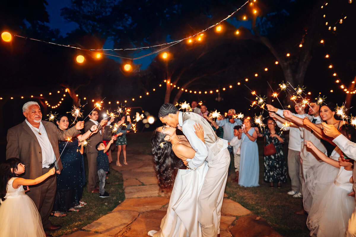 best-san-antonio-wedding-photography-camp-lucy