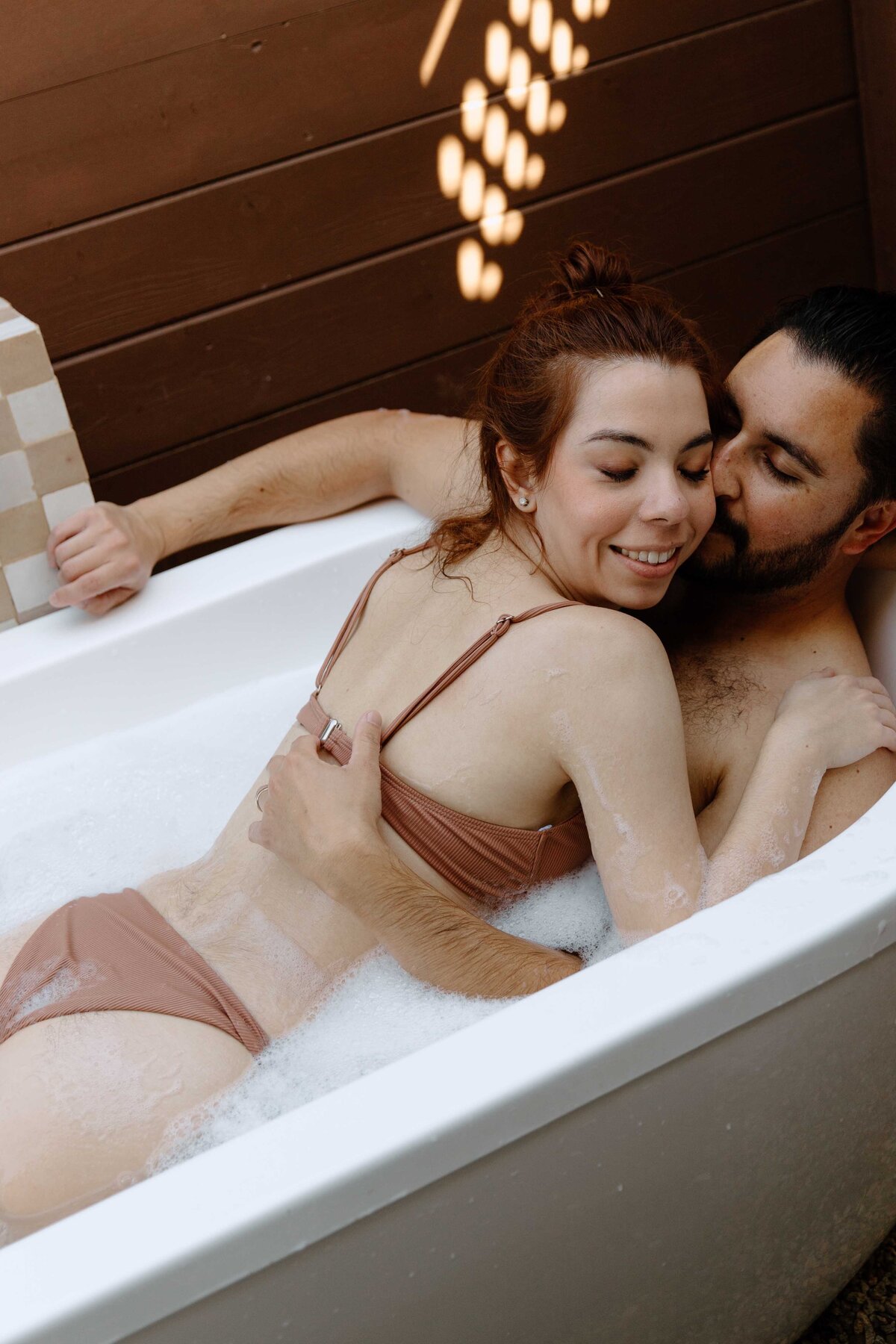 Hot-Tub-Couples-Session_1018