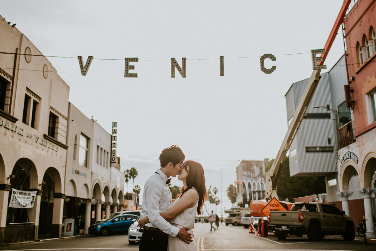 Santa Monica Pier Engagement Photos-15