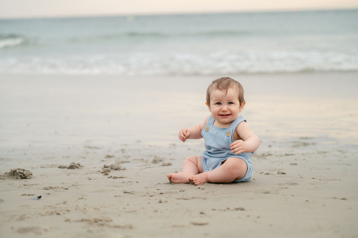 family_portrait_beach_Cape_May_NJ20240307_0018