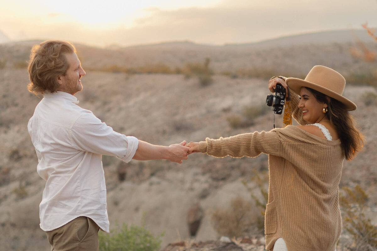 Adventure-Elopement-Photographer-Primrose-Wedding-Photography-020