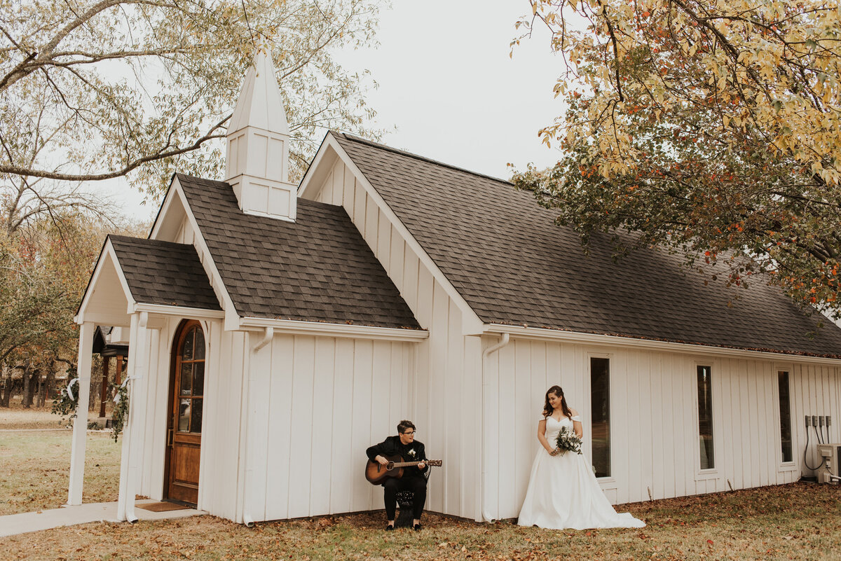 The-Cornells-at-the-emerson-venue-kaufman-texas-by-bruna-kitchen-photography-203