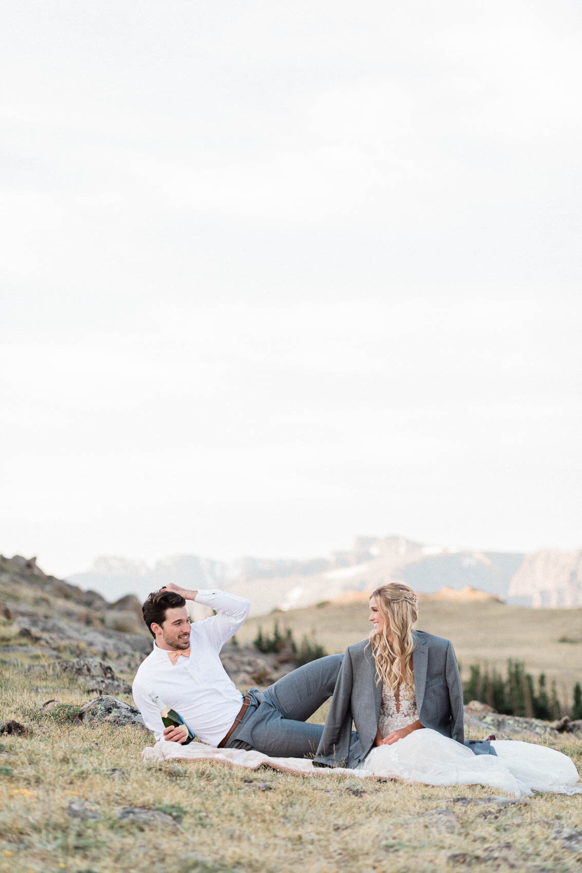 rocky_mountain_national_park_trail_ridge_road_summer_sunrise_elopement_by_colorado_wedding_photographer_diana_coulter-18