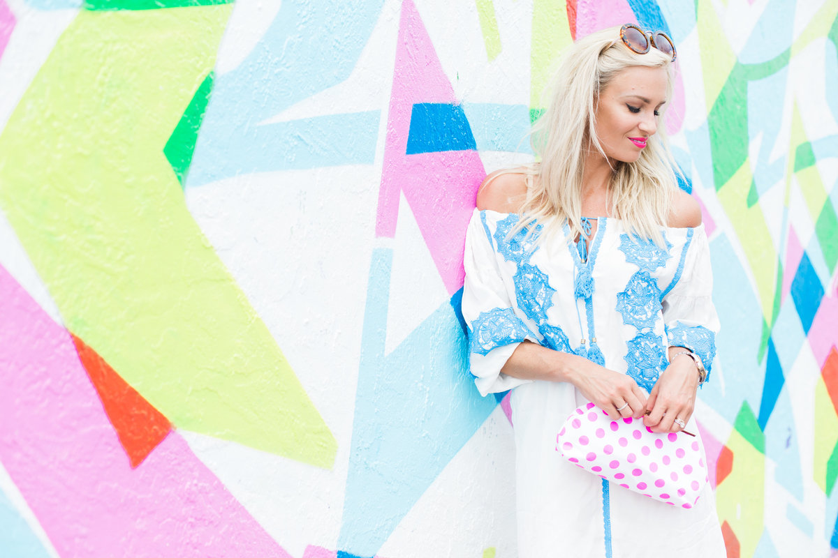 Elizabeth McCravy Showit Brand and Website Designer - Art Walls12