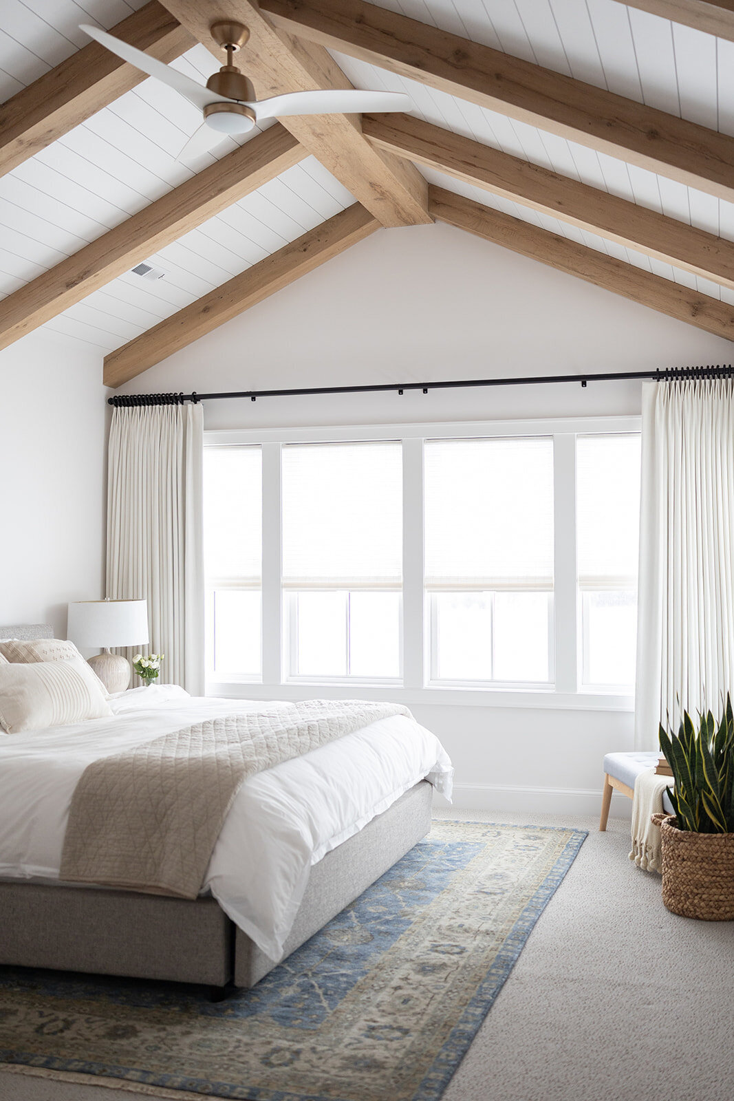 michele rosenboom design cozy colonial master bedroom 5