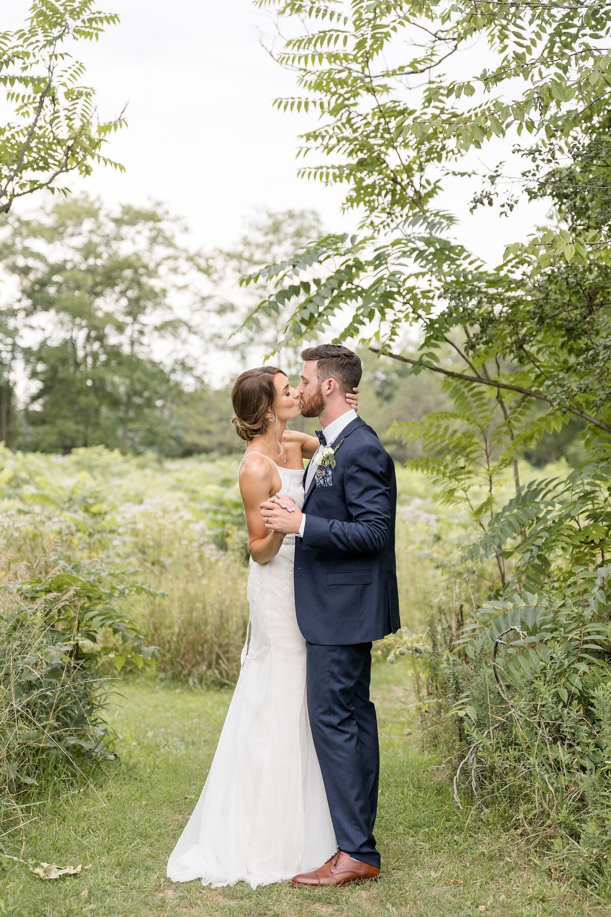 Kate and Brendan Wedding Sneak Peeks - Dylan and Sandra Photography -51