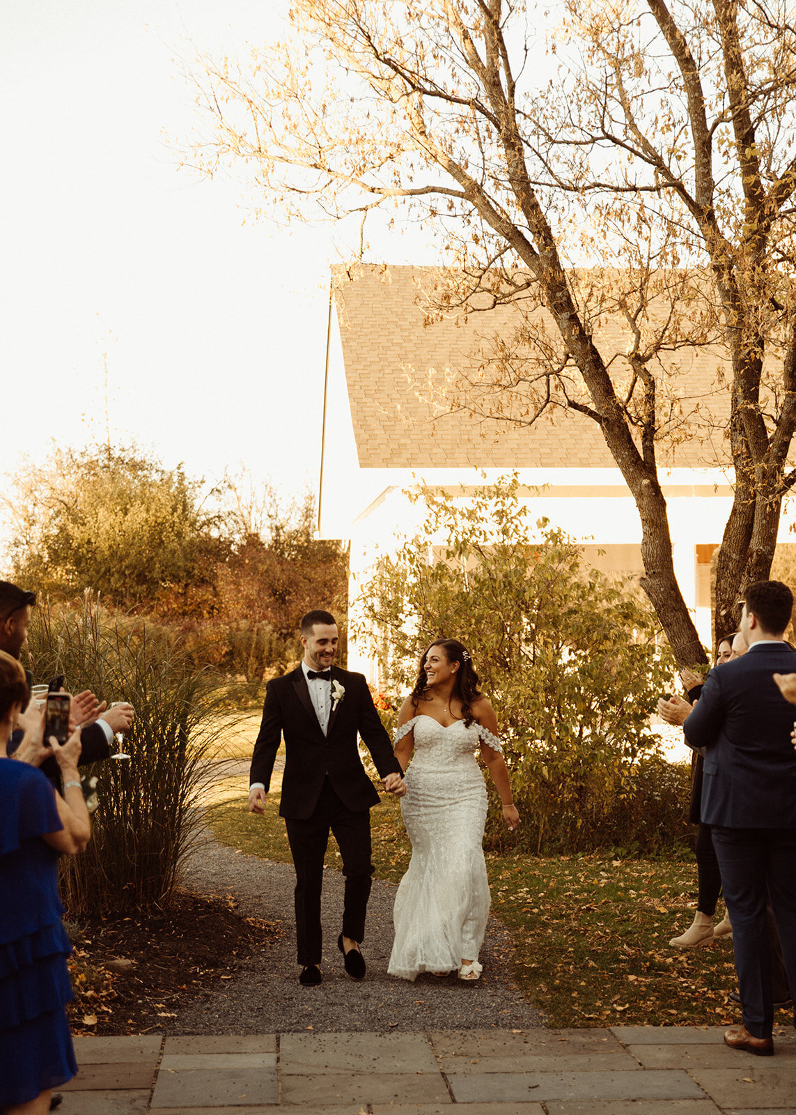 bride-groom-outdoor-introduction
