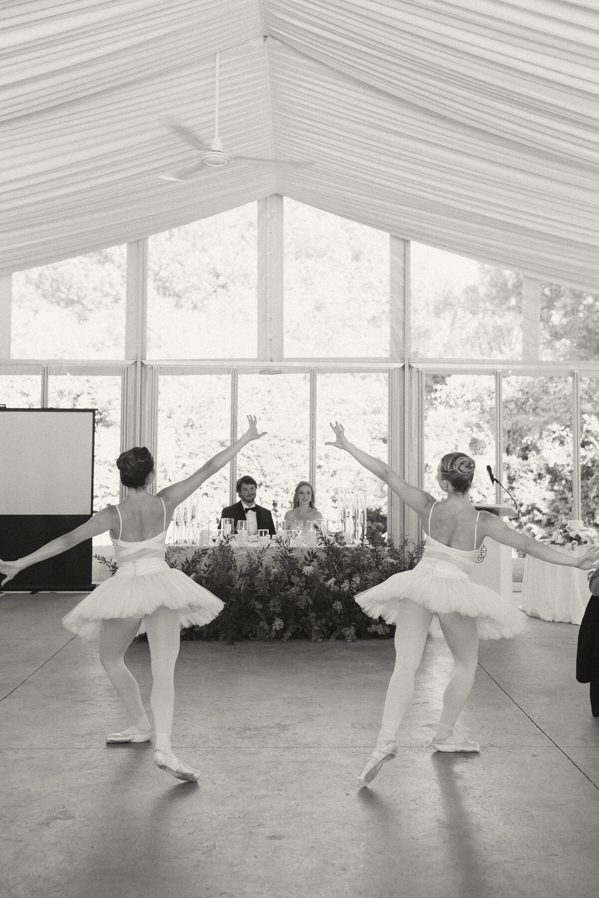 evergreen_weddings_co_canada_wedding_planner_designer_ottawa_winnipeg_toronto_full_service_wedding_planning_management_coordination_coordinating_design_services_designer_luxury_high_end_141
