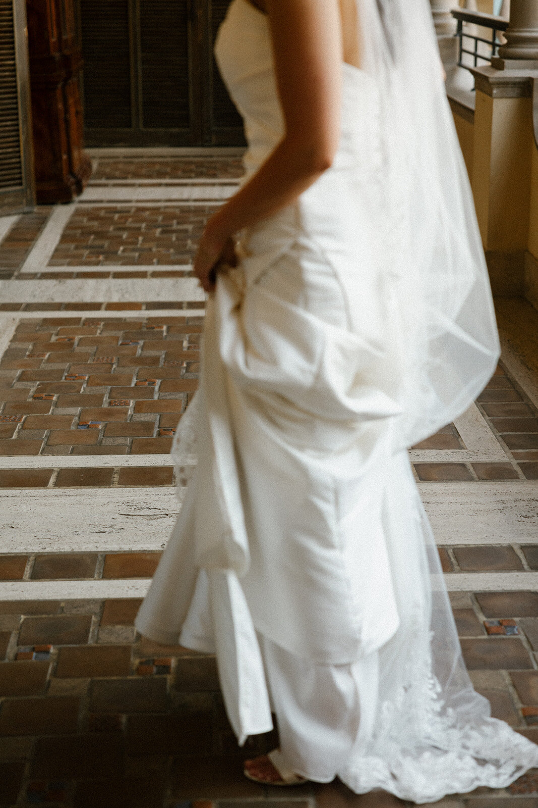 Cuneo Mansion Vernon Hills Wedding Dress
