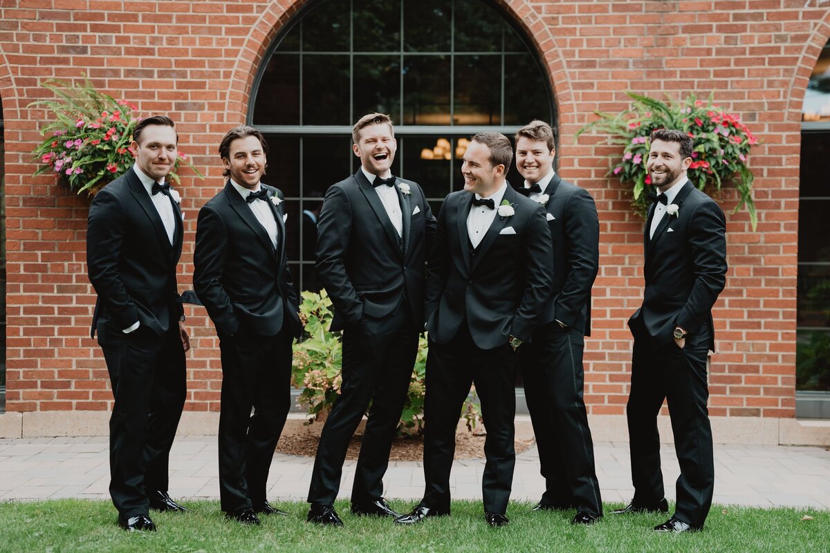 groom-groosmen-stjohn-rsort-photo