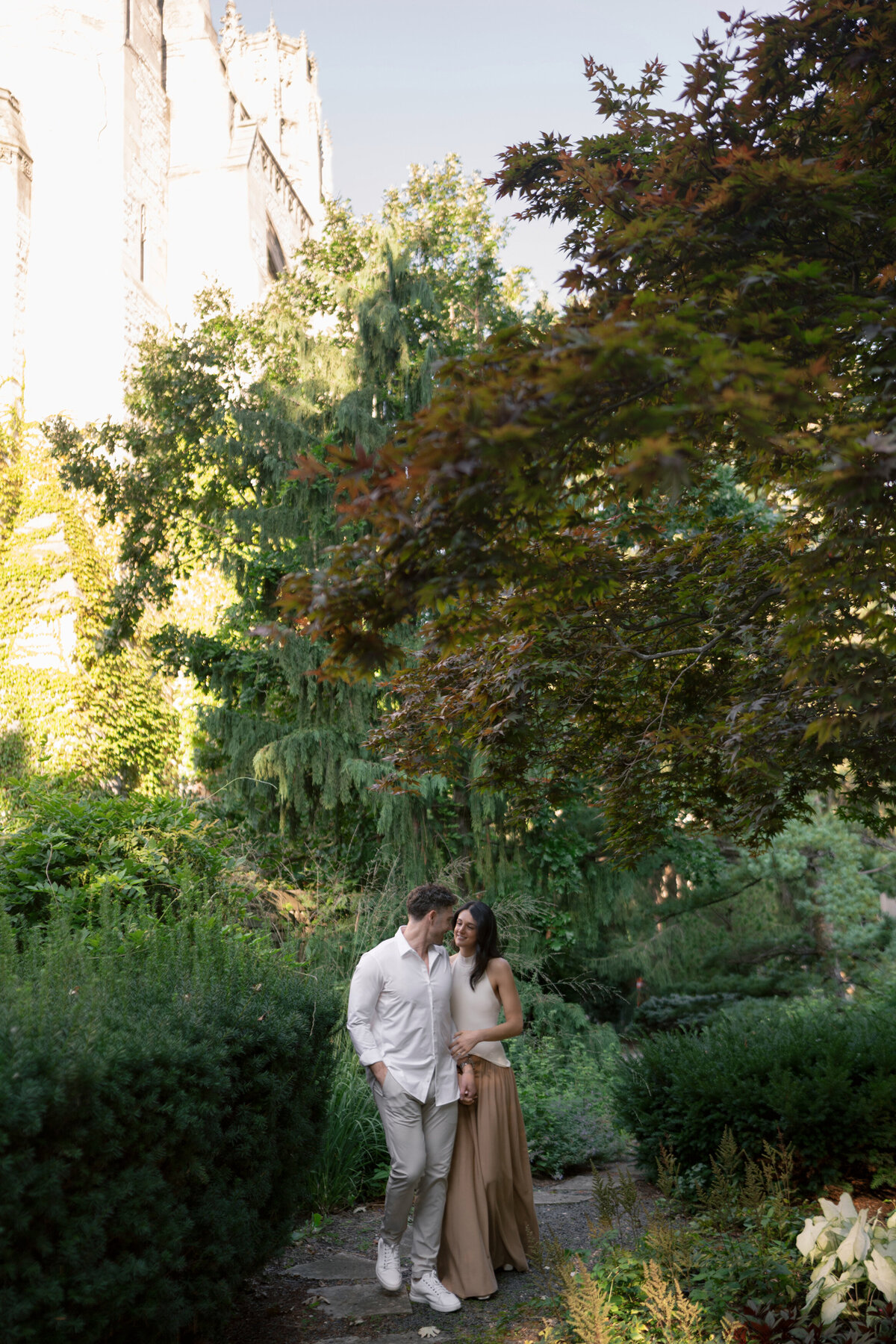 Aspen-Avenue-Chicago-Wedding-Photographer-Engagement-Session-Northwestern-University-Evanston-Prada-Puppy-Editorial-Candid-Stylist-Beach-5