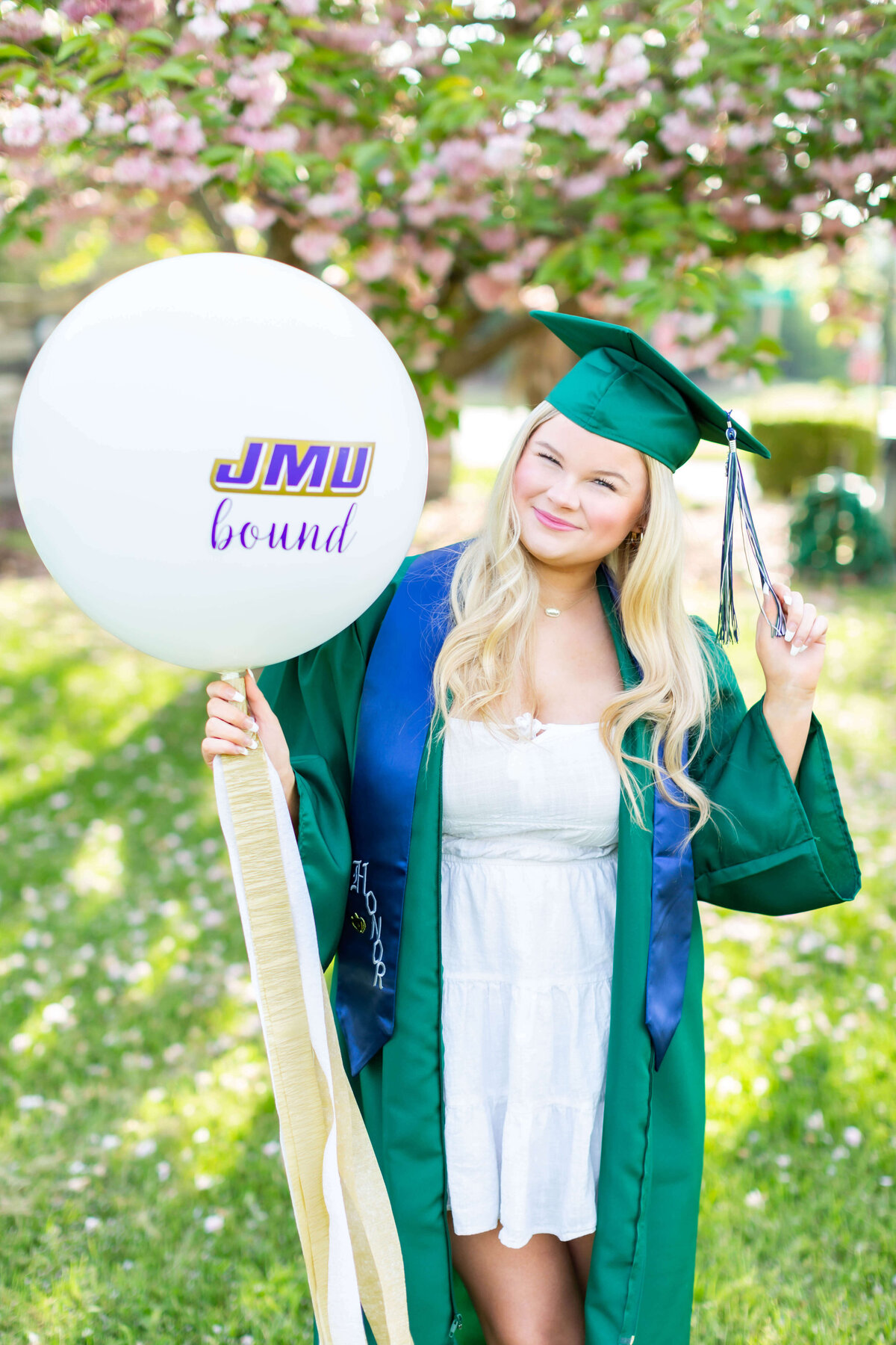 Spring Cap and Gown Senior Photoshoot 43