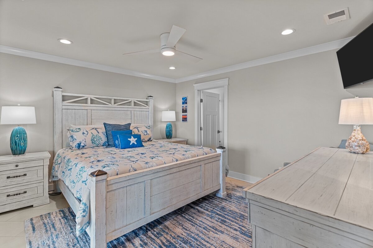 Luxury-Holden-Beach-Rentals-WI-Middle26
