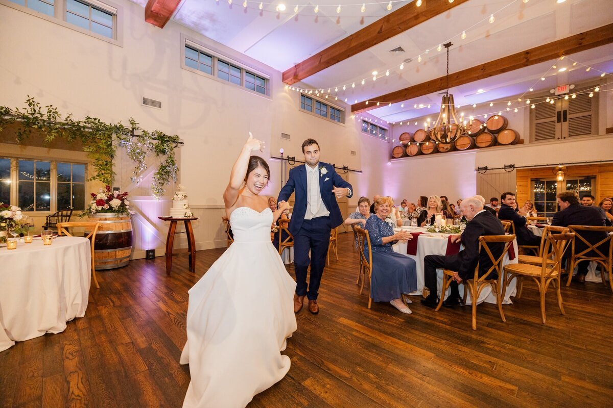 king-family-vineyards-wedding-dj-in-virginia-3