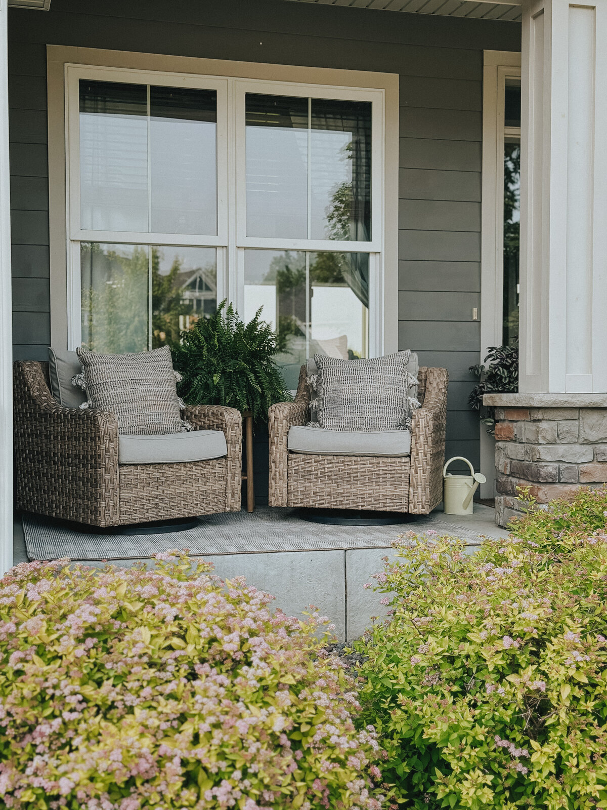 Kendra Inc. Interiors provides curated design solutions for modern homes, combining style, functionality, and timeless simplicity. Let’s create a home you love.